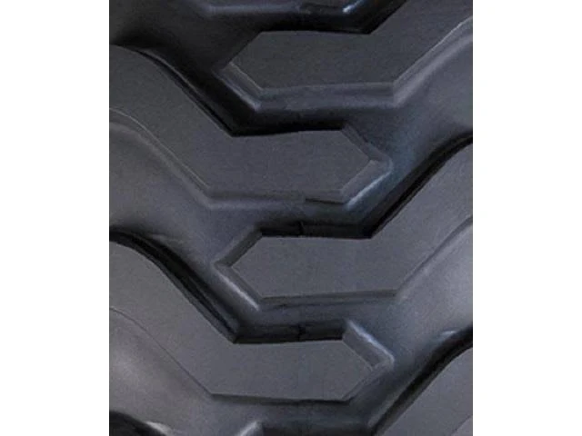 Carlisle Trac Chief 23/8.50R14 Tire - Image 2