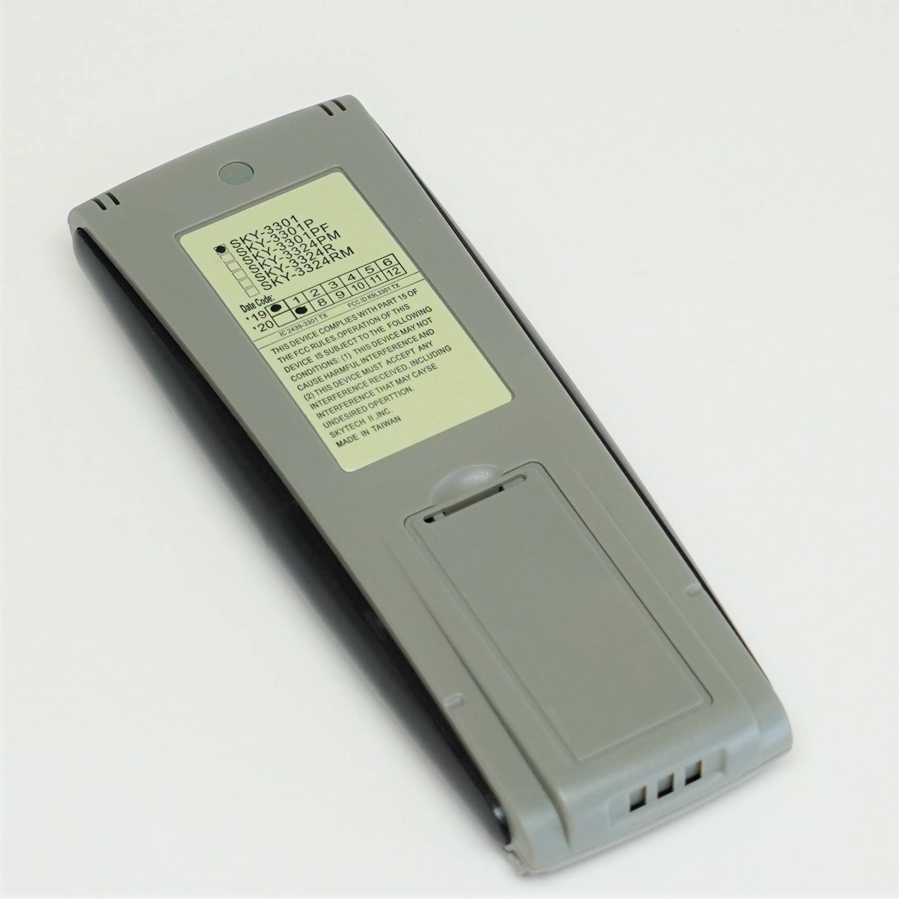 Skytech SKY-3301 Fireplace Remote Control with Timer/Thermostat - Image 3