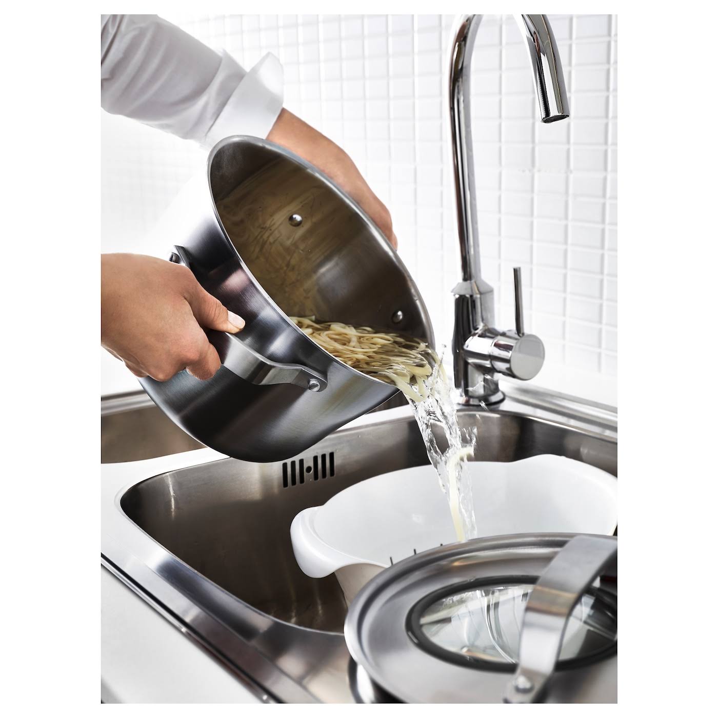 IKEA – SENSUELL Pot with Lid, Stainless Steel/Gray, 5.8 qt - Image 2