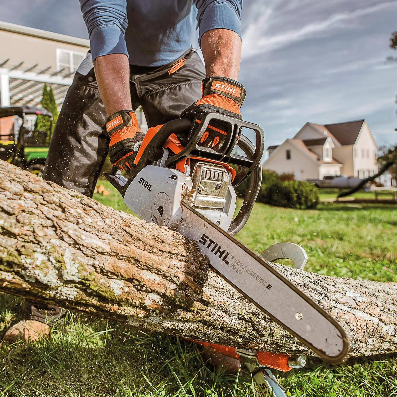 Stihl MS 180 C-be 16 in. 31.8 CC GAS Chainsaw - Image 3